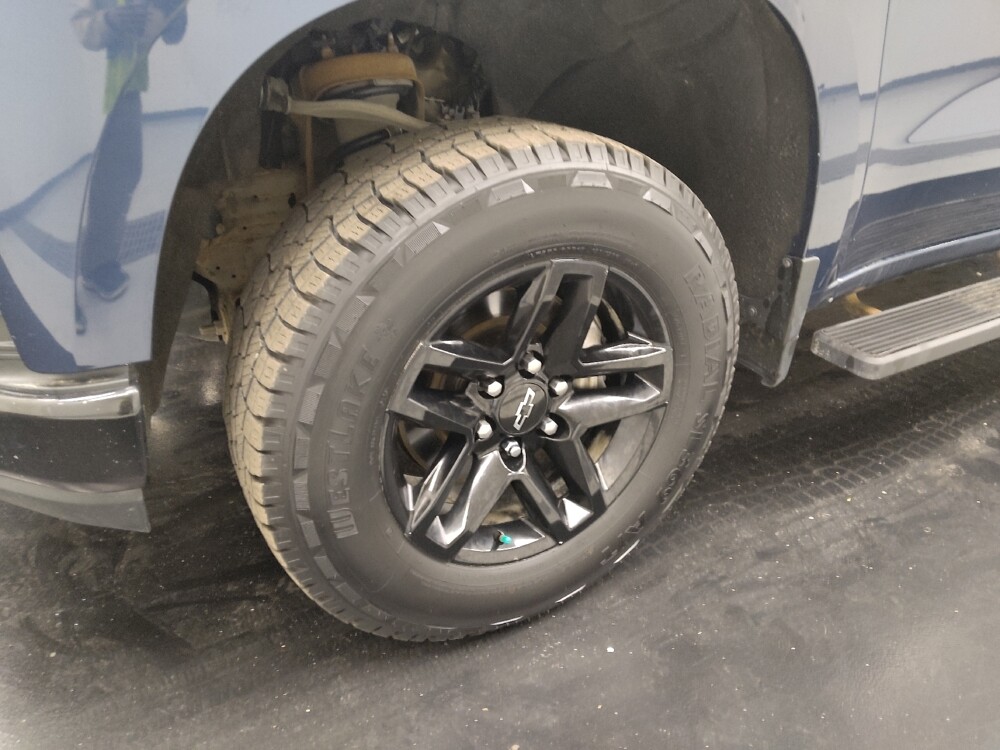 2020 Chevrolet Silverado 1500 in St. Louis, MO 63125 - 18131253 31