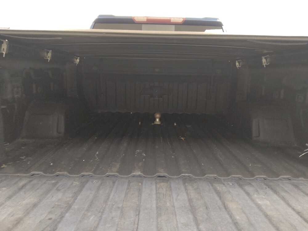 2020 Chevrolet Silverado 1500 in St. Louis, MO 63125 - 18131253 29