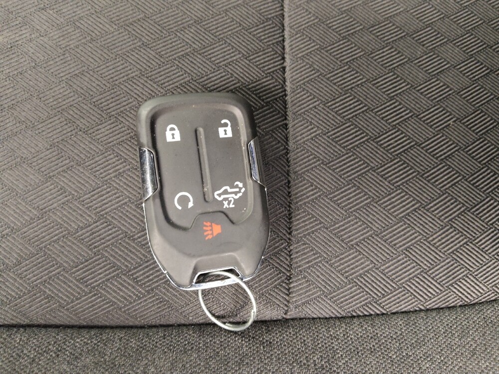 2020 Chevrolet Silverado 1500 in St. Louis, MO 63125 - 18131253 32