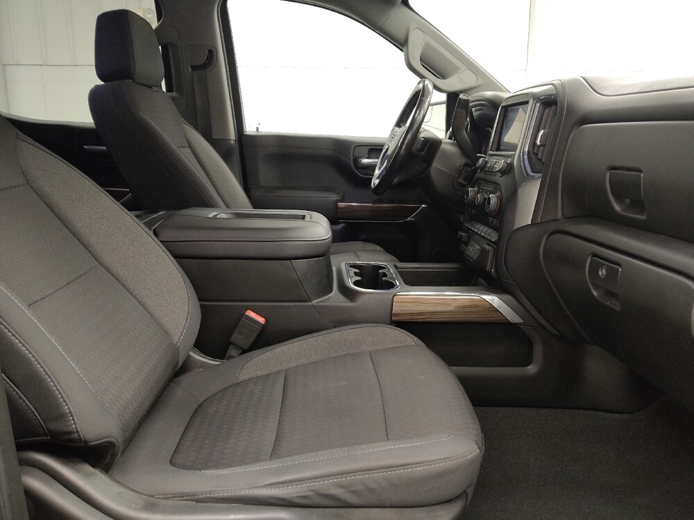 2020 Chevrolet Silverado 1500 in St. Louis, MO 63125 - 18131253 21