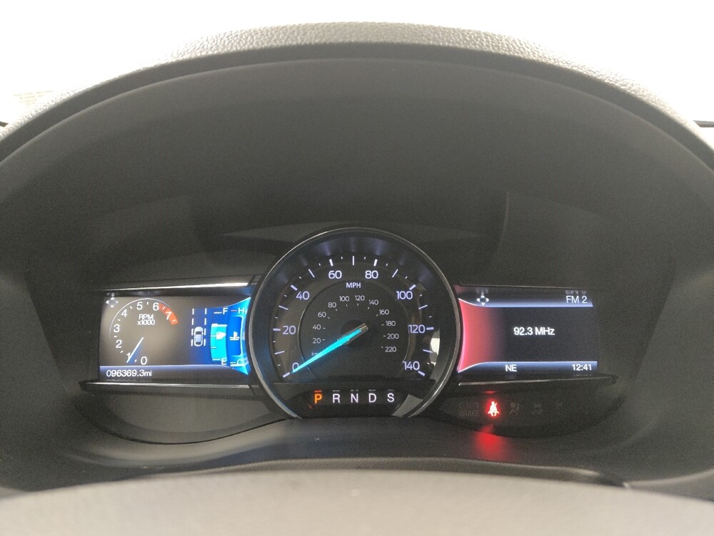 2017 Ford Explorer in St. Louis, MO 63125 - 18131255 23