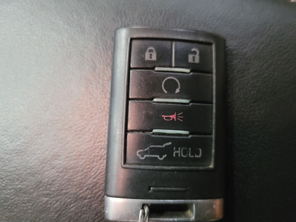 2013 Cadillac SRX in Temple Hills, MD 20746 - 18131260 32