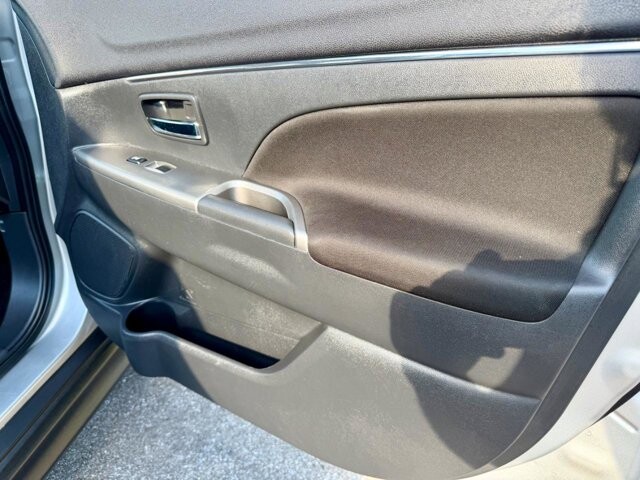 2019 Mitsubishi Outlander Sport in Baltimore, MD 21225 - 18131263 12