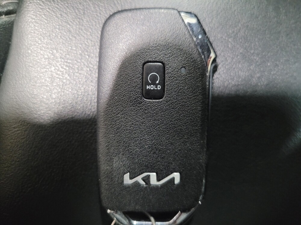 2022 Kia K5 in Pittsburgh, PA 15237 - 18131268 32