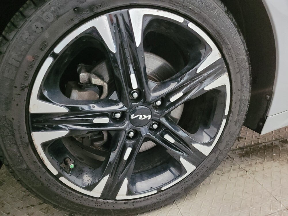 2022 Kia K5 in Pittsburgh, PA 15237 - 18131268 31