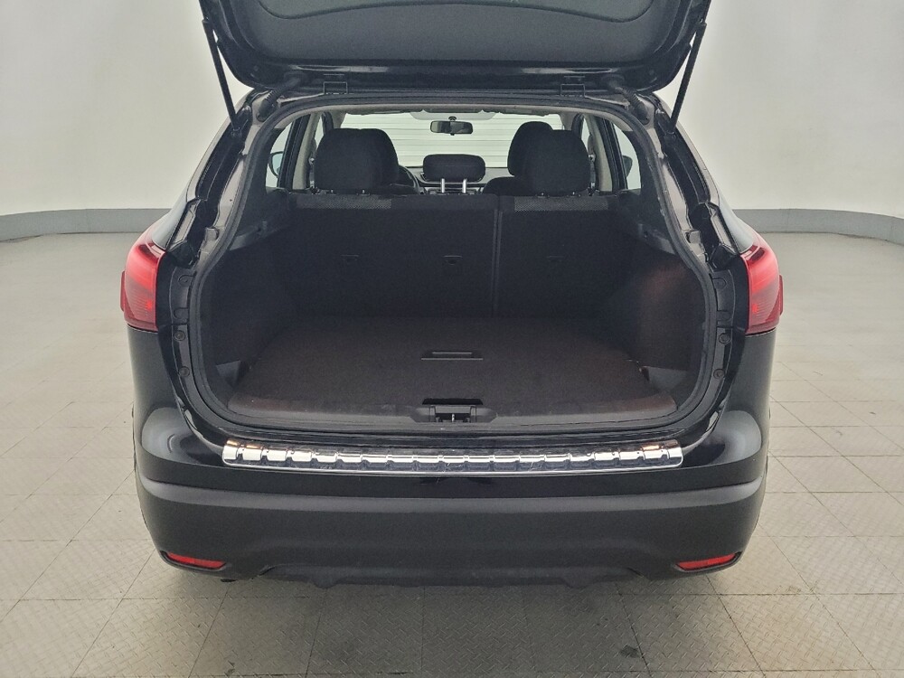 2017 Nissan Rogue Sport in Laurel, MD 20724 - 18131274 29