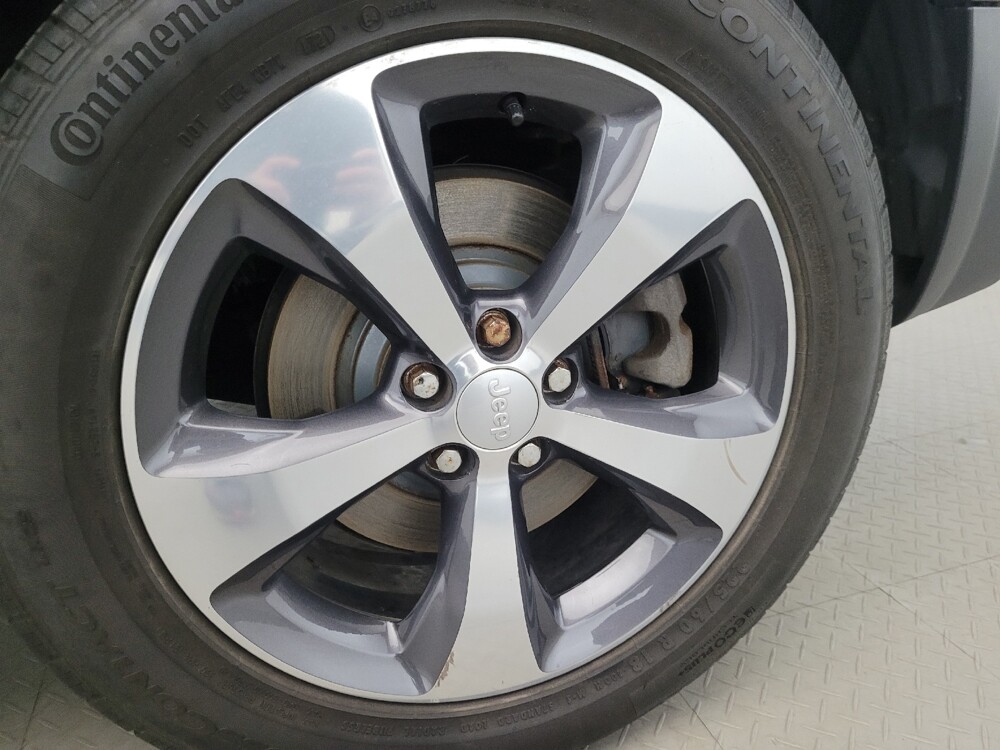 2019 Jeep Cherokee in Pittsburgh, PA 15237 - 18131275 31