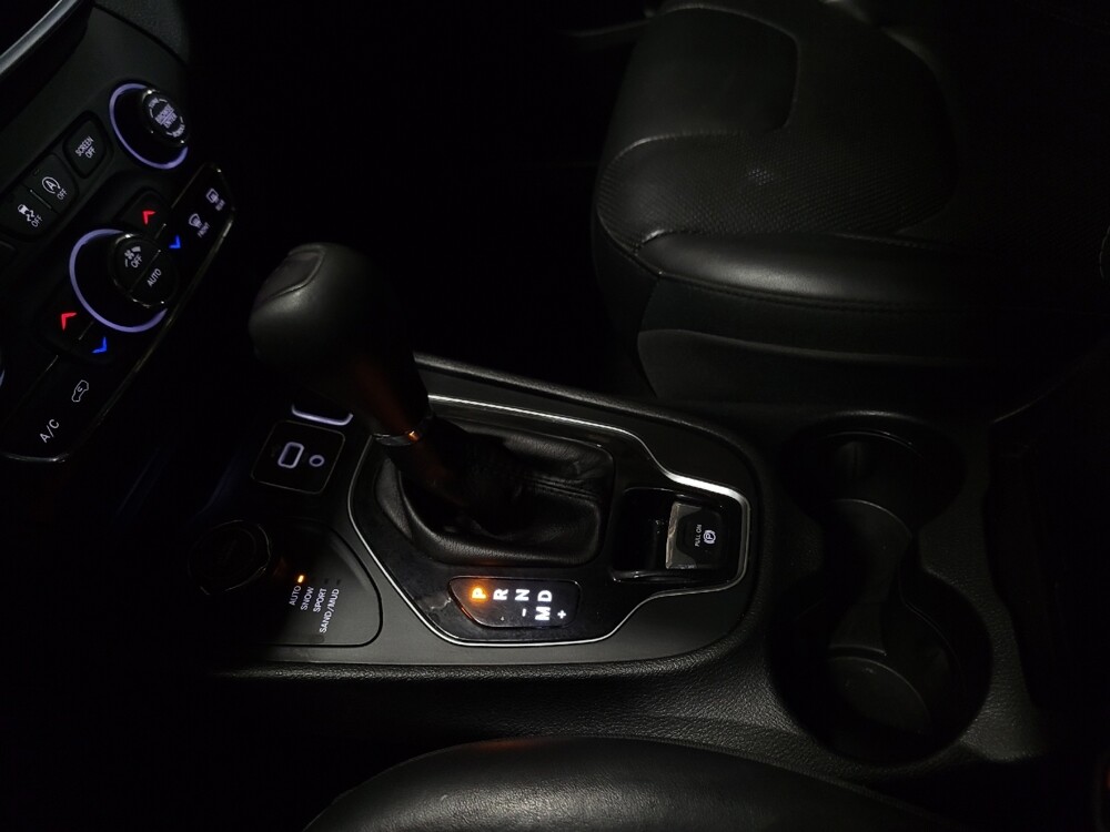 2019 Jeep Cherokee in Pittsburgh, PA 15237 - 18131275 26