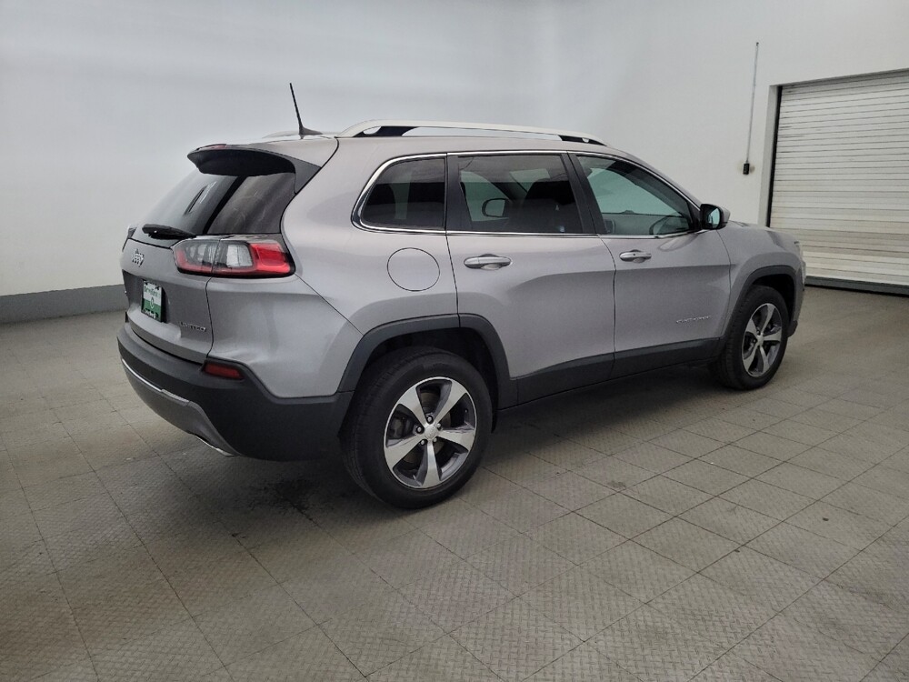 2019 Jeep Cherokee in Pittsburgh, PA 15237 - 18131275 10