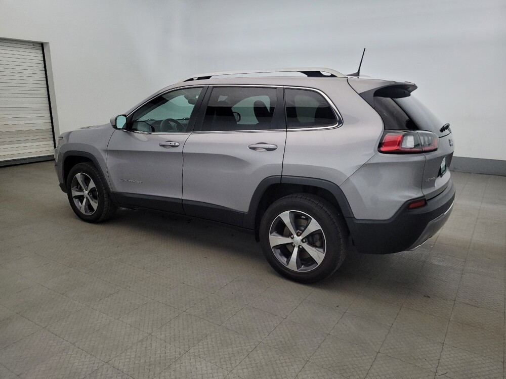 2019 Jeep Cherokee in Pittsburgh, PA 15237 - 18131275 3