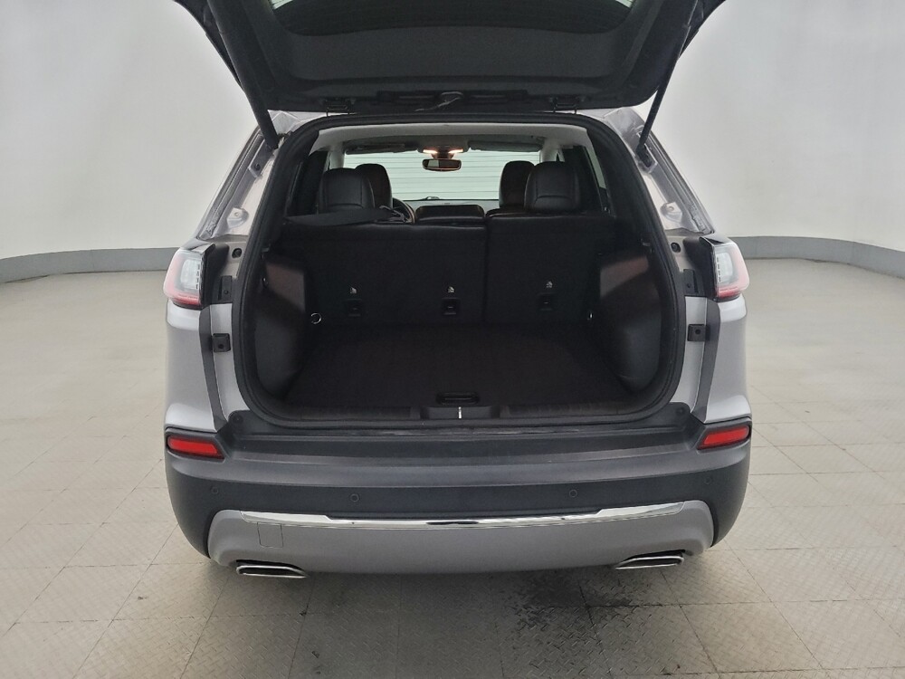 2019 Jeep Cherokee in Pittsburgh, PA 15237 - 18131275 29