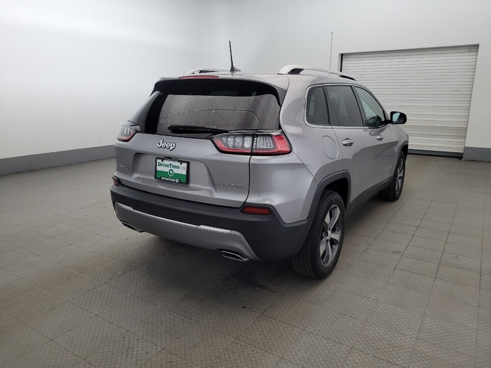 2019 Jeep Cherokee in Pittsburgh, PA 15237 - 18131275 9