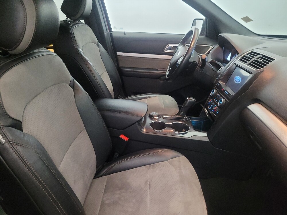 2017 Ford Explorer in Pittsburgh, PA 15237 - 18131277 21