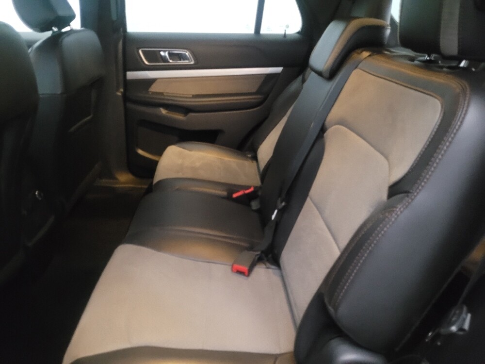 2017 Ford Explorer in Pittsburgh, PA 15237 - 18131277 18