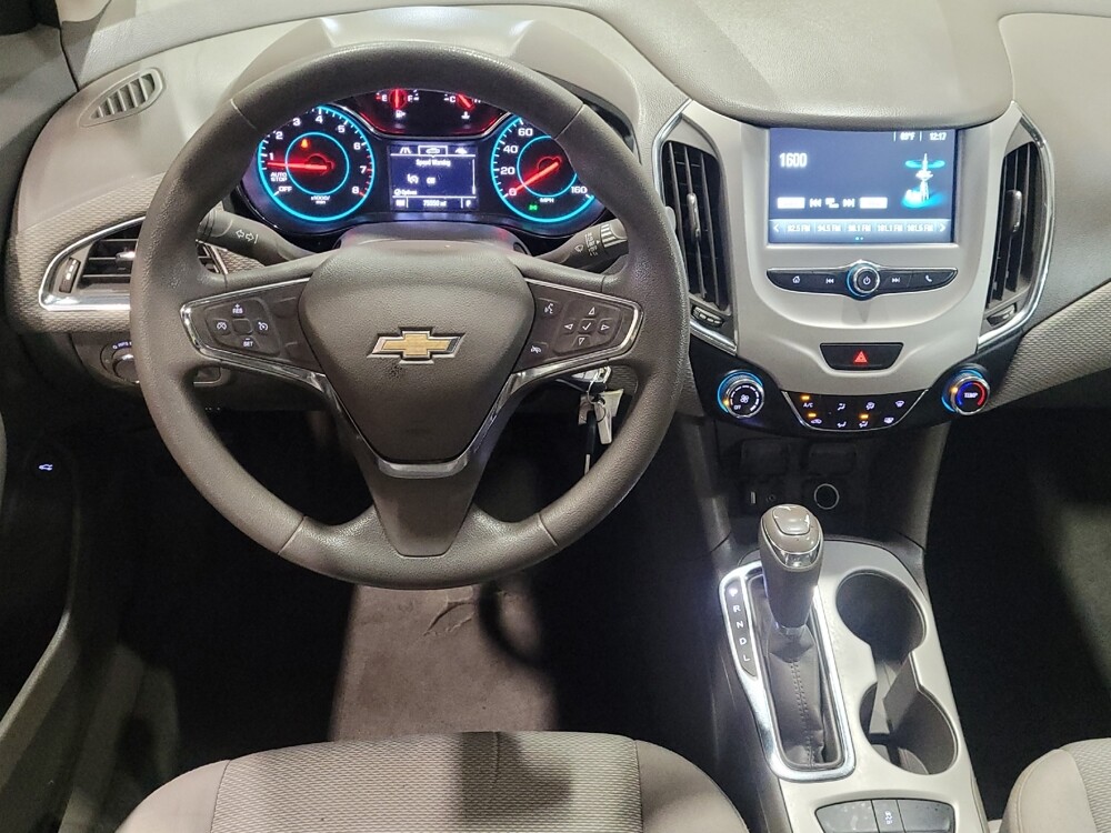 2018 Chevrolet Cruze in Temple Hills, MD 20746 - 18131281 22