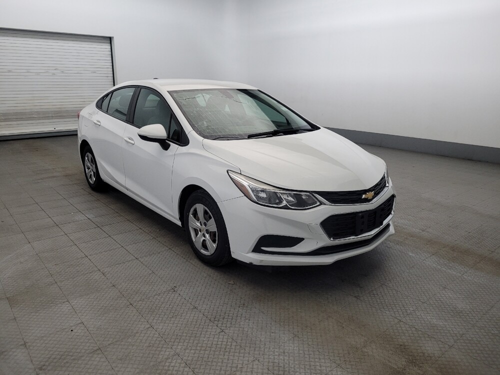 2018 Chevrolet Cruze in Temple Hills, MD 20746 - 18131281 13