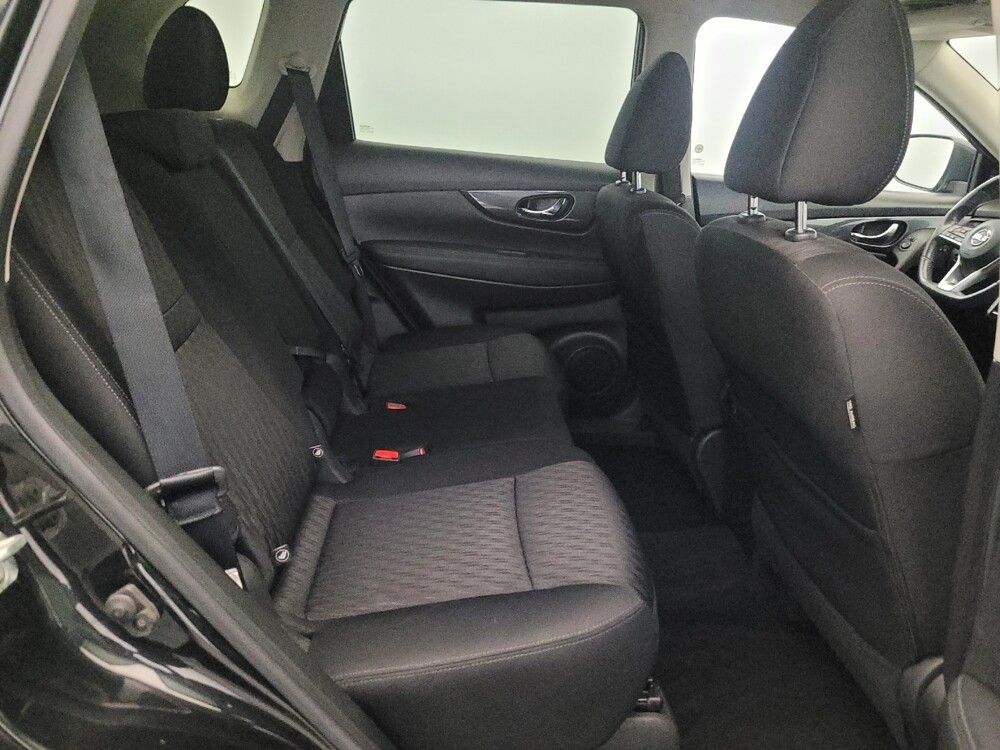 2018 Nissan Rogue in Pittsburgh, PA 15237 - 18131283 19