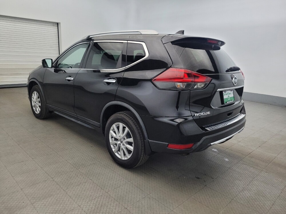 2018 Nissan Rogue in Pittsburgh, PA 15237 - 18131283 5