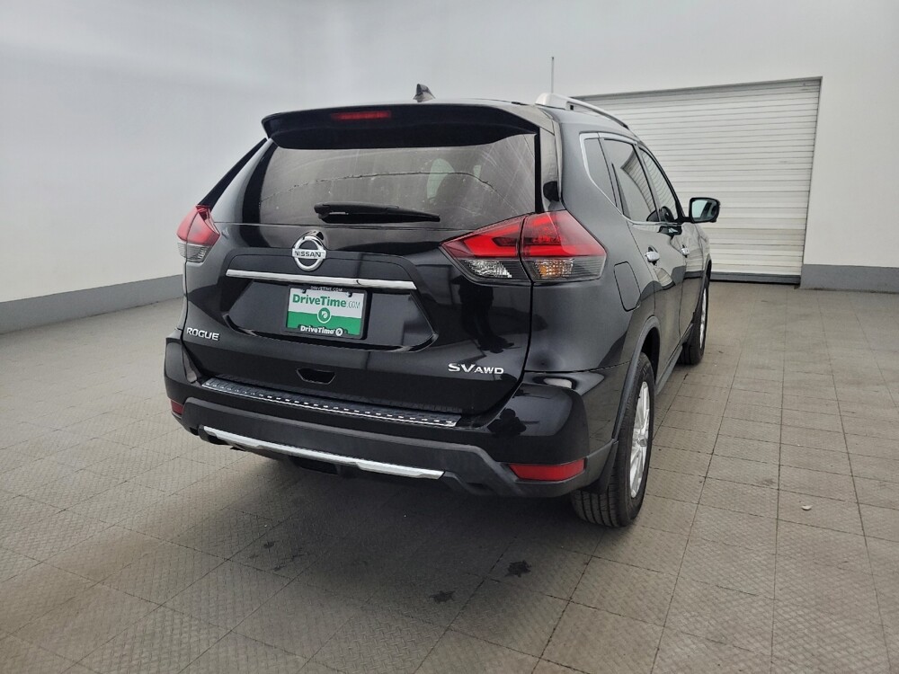 2018 Nissan Rogue in Pittsburgh, PA 15237 - 18131283 7