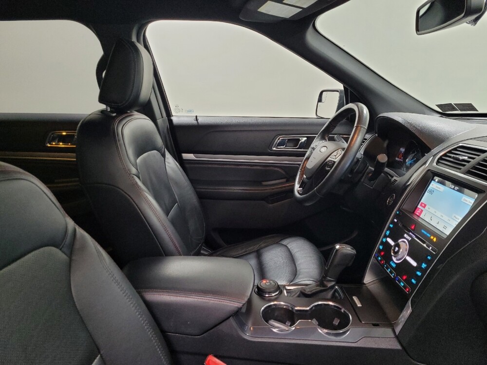 2018 Ford Explorer in Langhorne, PA 19047 - 18131291 21