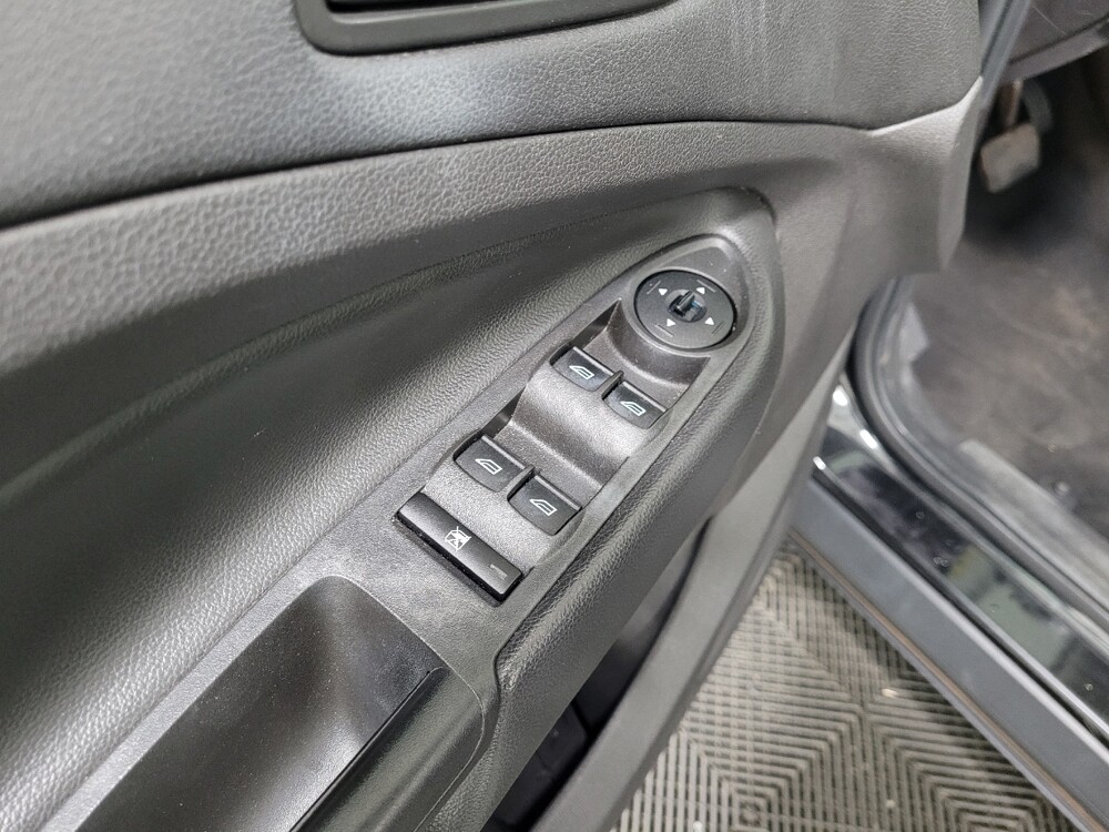 2015 Ford Escape in Langhorne, PA 19047 - 18131292 27