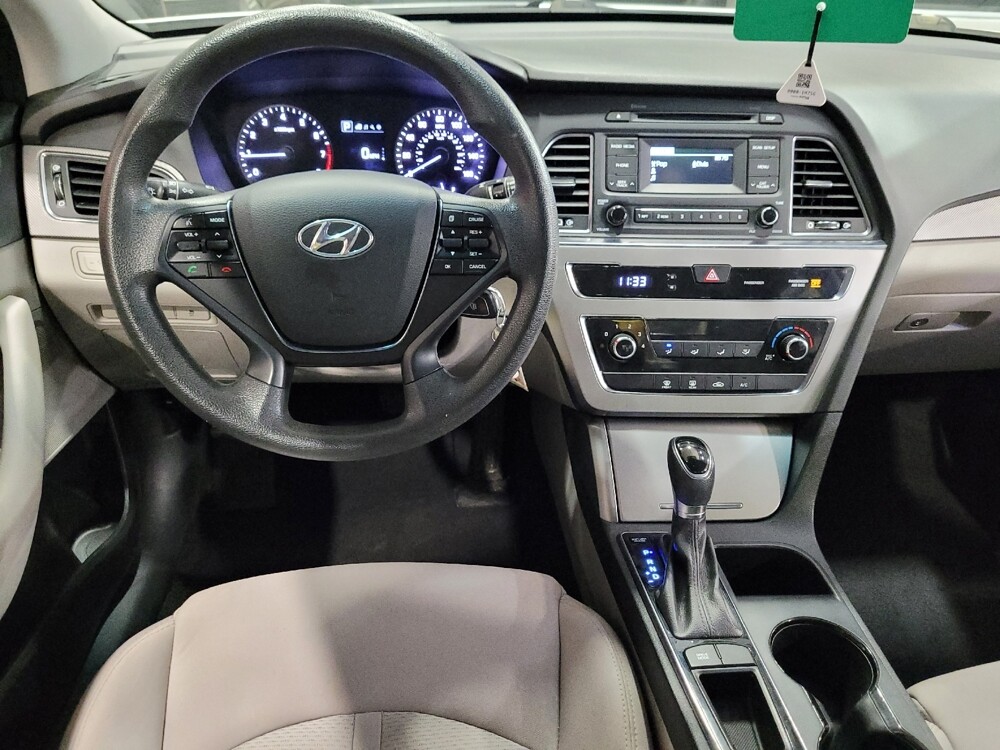 2017 Hyundai Sonata in Williamstown, NJ 8094 - 18131294 22
