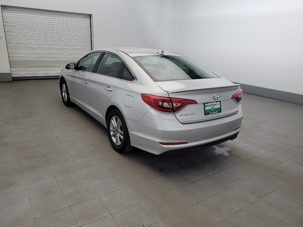 2017 Hyundai Sonata in Williamstown, NJ 8094 - 18131294 5