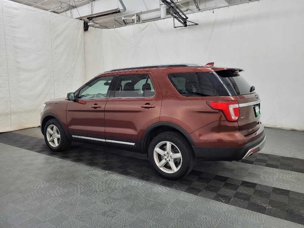 2016 Ford Explorer in Langhorne, PA 19047 - 18131302 3