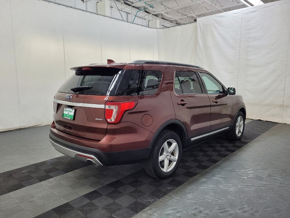 2016 Ford Explorer in Langhorne, PA 19047 - 18131302 9