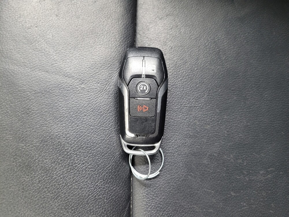 2016 Ford Explorer in Langhorne, PA 19047 - 18131302 32