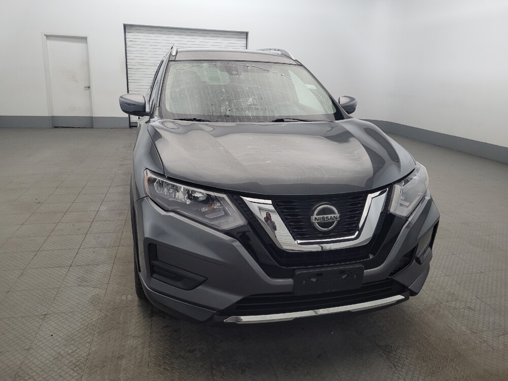 2019 Nissan Rogue in New Castle, DE 19720 - 18131311 14