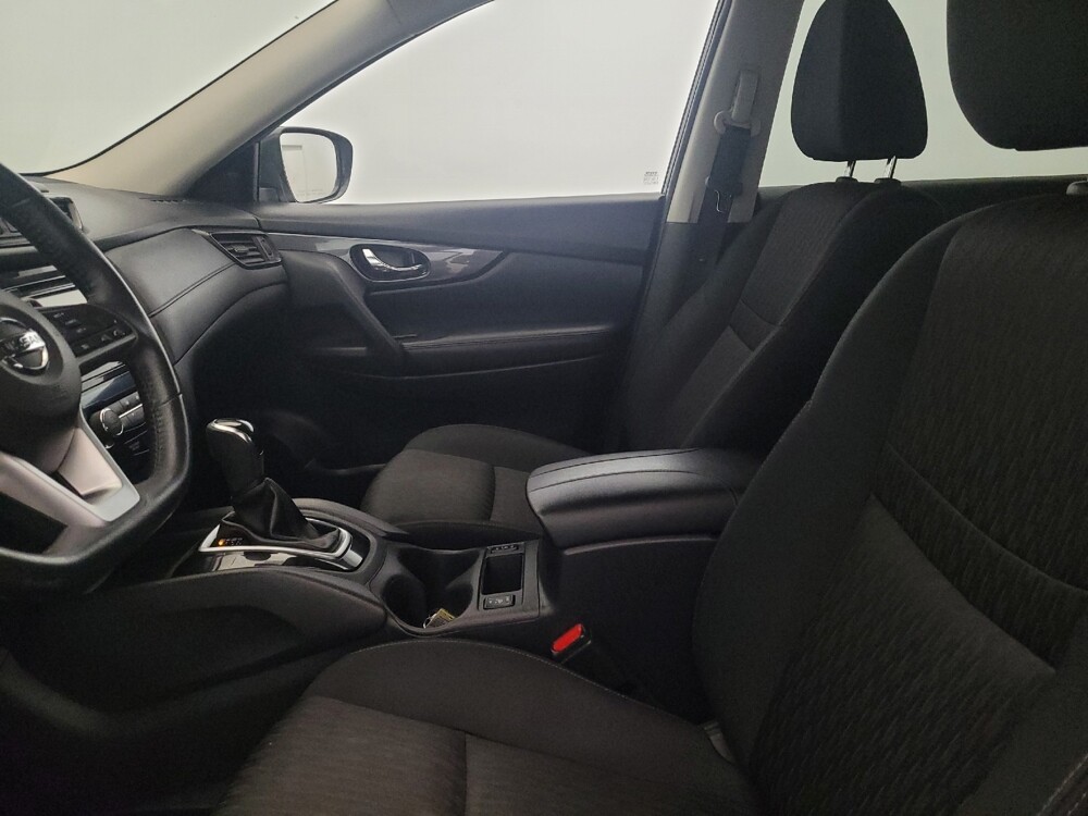 2019 Nissan Rogue in New Castle, DE 19720 - 18131311 17