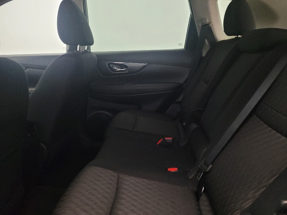 2019 Nissan Rogue in New Castle, DE 19720 - 18131311 18