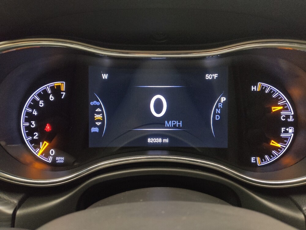 2021 Jeep Grand Cherokee in Topeka, KS 66611 - 18131313 23