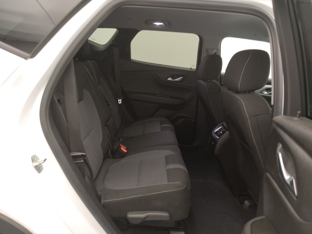 2024 Chevrolet Blazer in Wichita, KS 67207 - 18131316 19