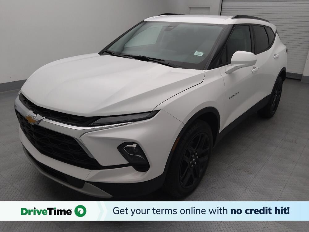 2024 Chevrolet Blazer in Wichita, KS 67207 - 18131316