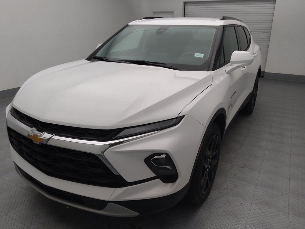 2024 Chevrolet Blazer in Wichita, KS 67207 - 18131316 15