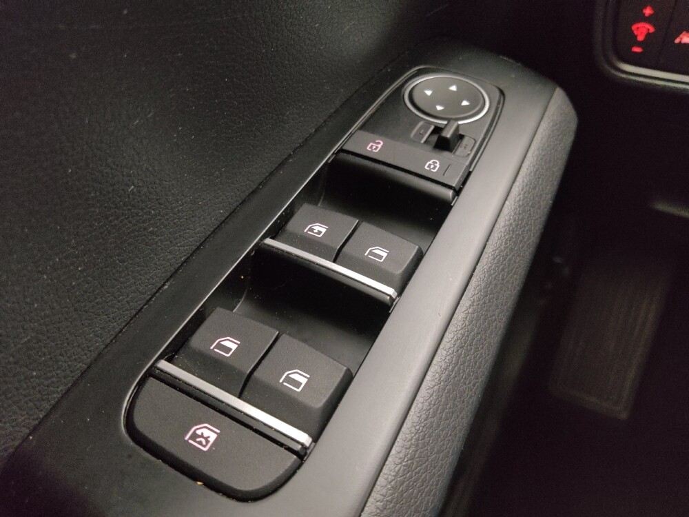 2020 Kia Soul in Topeka, KS 66611 - 18131317 27