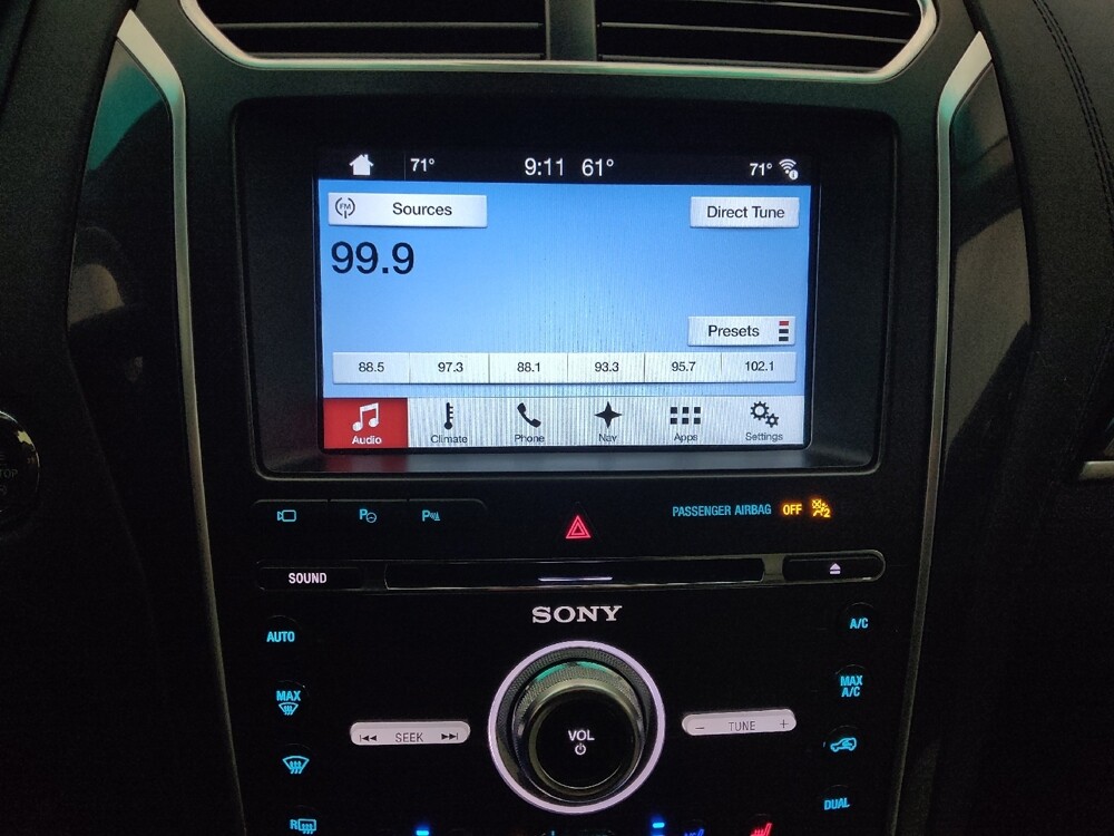 2017 Ford Explorer in Topeka, KS 66611 - 18131318 25