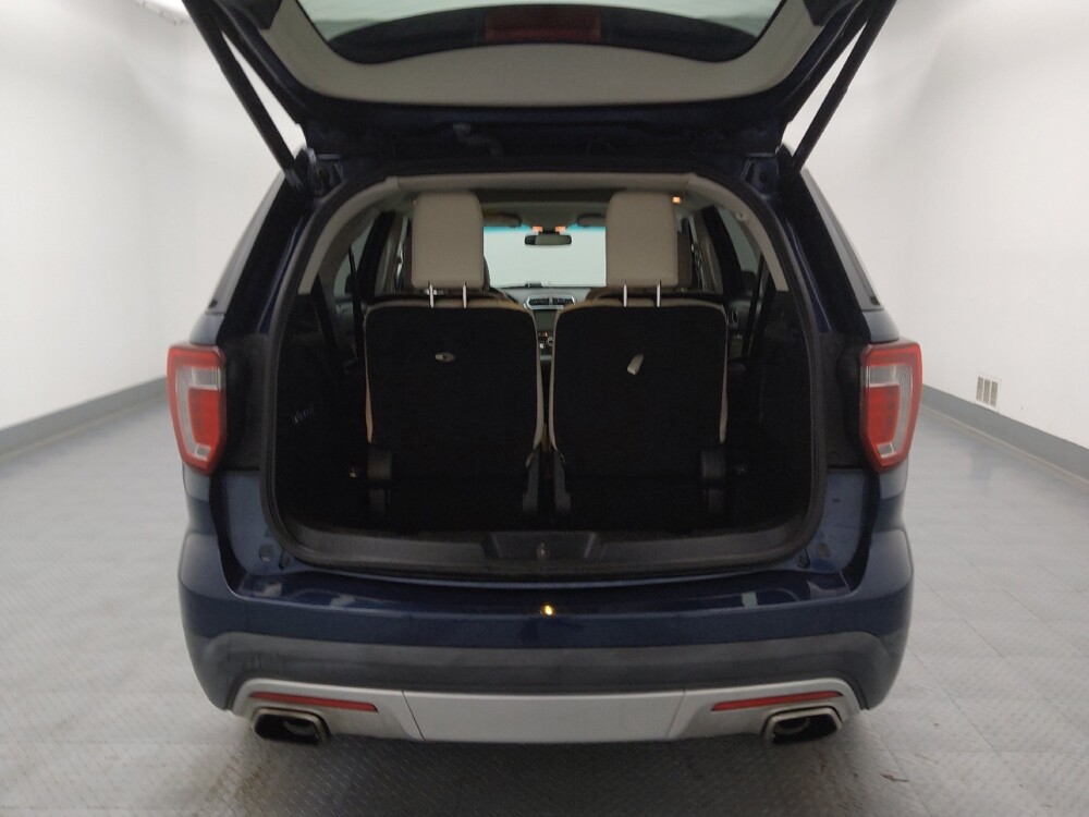 2017 Ford Explorer in Topeka, KS 66611 - 18131318 29