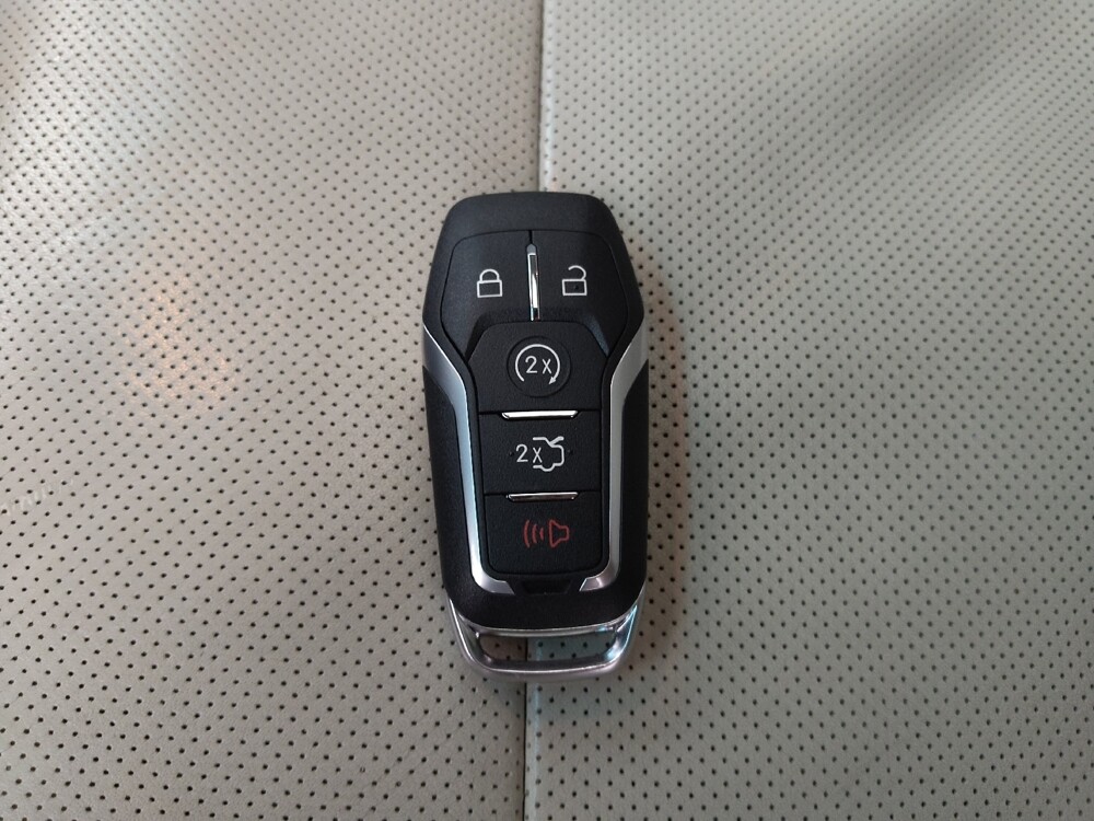 2017 Ford Explorer in Topeka, KS 66611 - 18131318 32