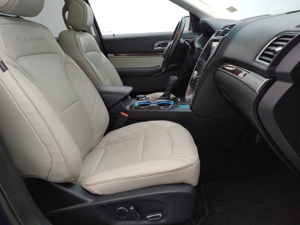 2017 Ford Explorer in Topeka, KS 66611 - 18131318 21