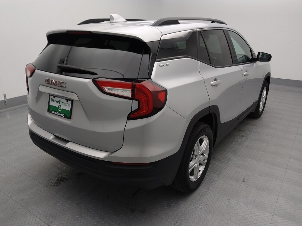 2022 GMC Terrain in Wichita, KS 67207 - 18131319 9
