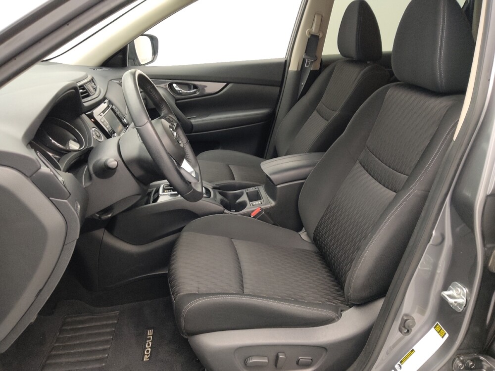 2019 Nissan Rogue in Topeka, KS 66611 - 18131320 17