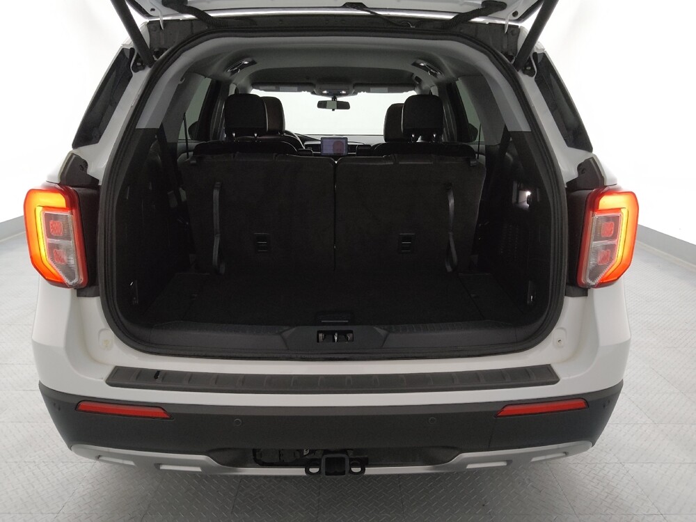 2020 Ford Explorer in Topeka, KS 66611 - 18131321 29