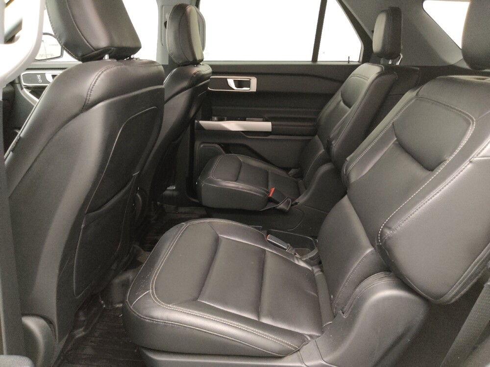 2020 Ford Explorer in Topeka, KS 66611 - 18131321 18