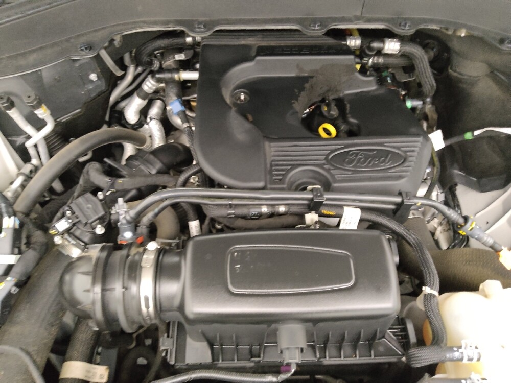 2020 Ford Explorer in Topeka, KS 66611 - 18131321 30