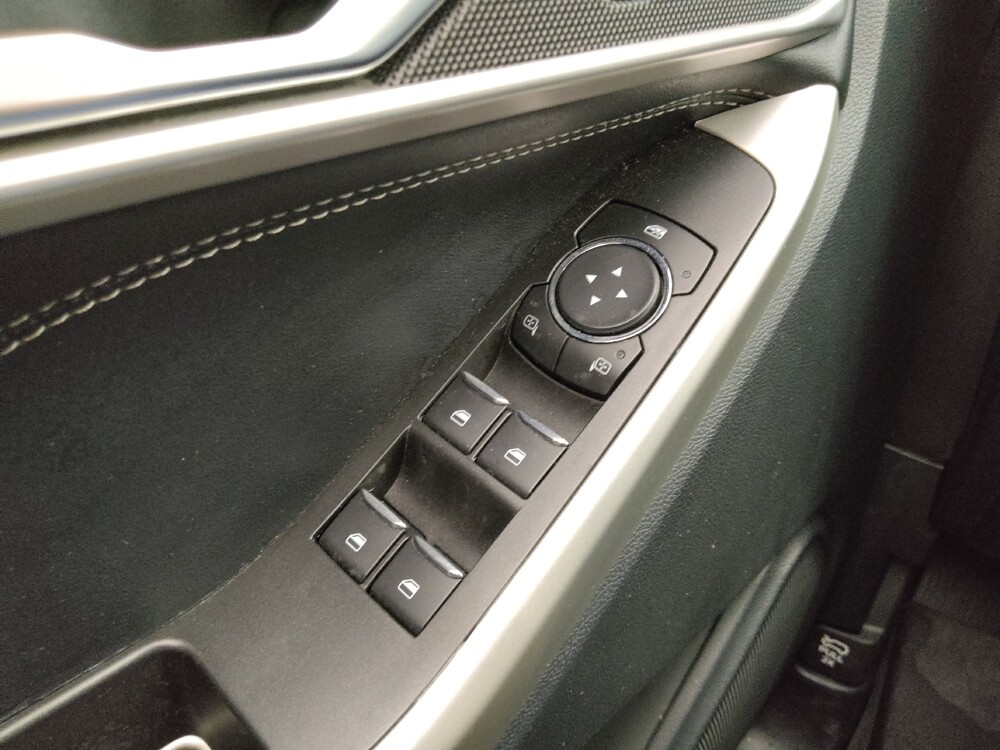 2020 Ford Explorer in Topeka, KS 66611 - 18131321 27