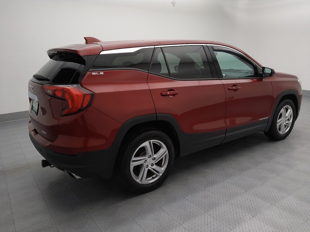 2018 GMC Terrain in Topeka, KS 66611 - 18131323 10