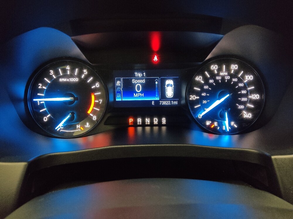 2017 Ford Explorer in Lombard, IL 60148 - 18131332 23